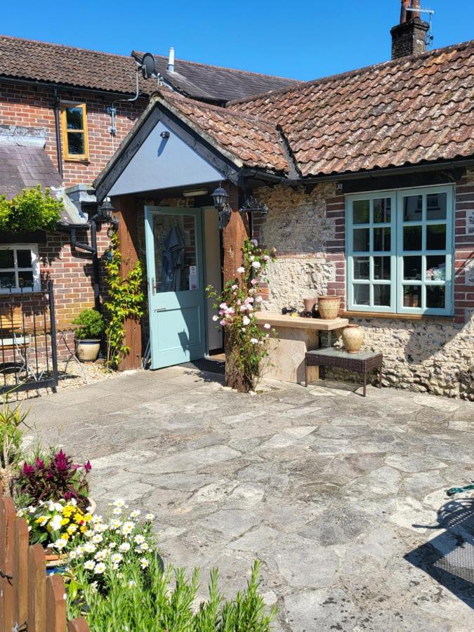 Escape The Ordinary - Piddle Inn The Home Private Self Cater Holiday Dorchester Eksteriør billede